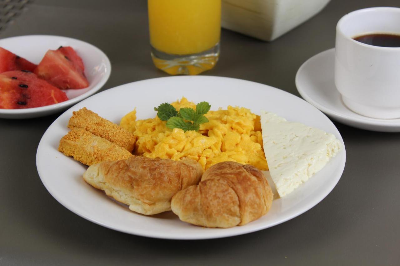 Hotel Boutique Plaza Medellín Eksteriør billede